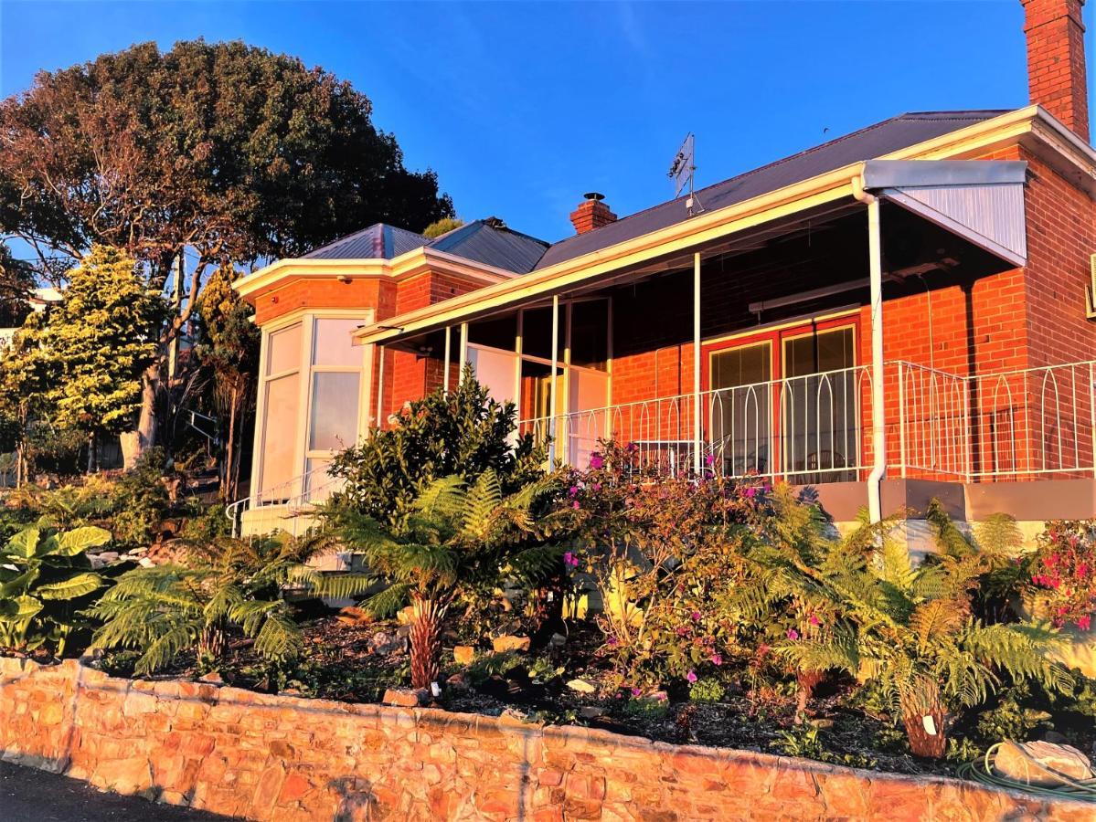 Oakleigh House Hotell Burnie Exteriör bild