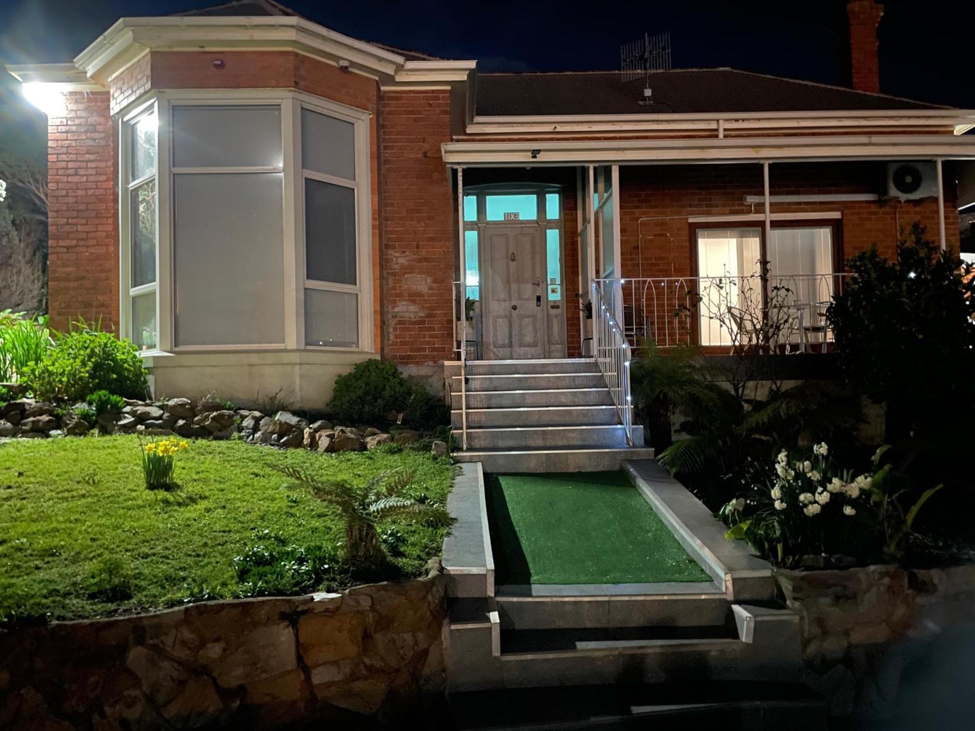 Oakleigh House Hotell Burnie Exteriör bild